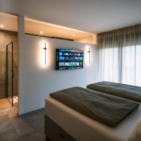 Premium Kahuna - Rizas Hills Apartment *